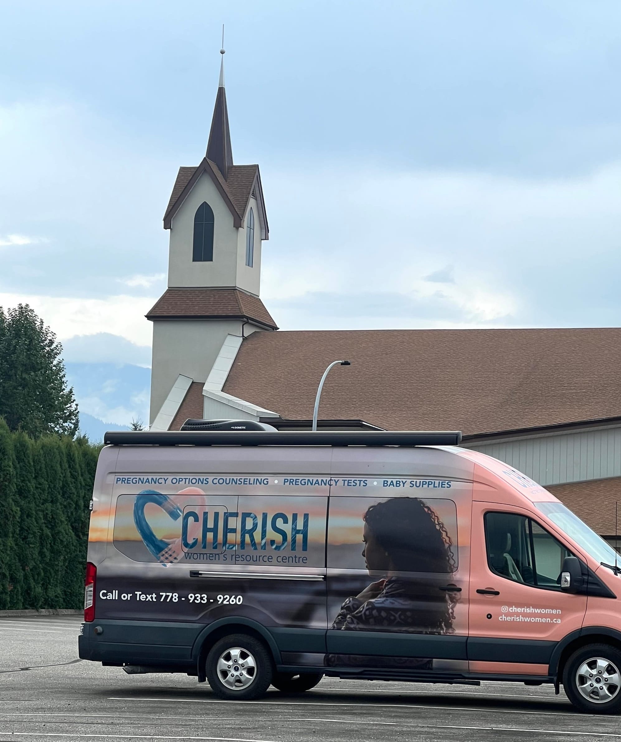 Fake ‘crisis pregnancy centres’ run by right-wing religious groups use ‘deception and manipulation’ to trick vulnerable women